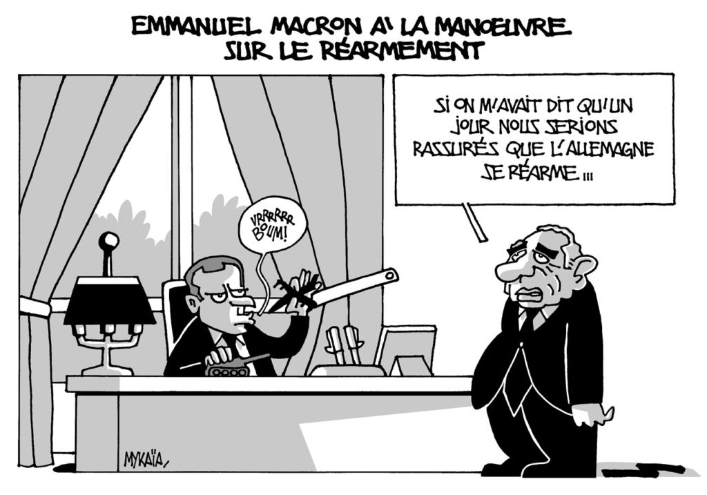 Emmanuel Macron à la manoeuvre sur le réarmement